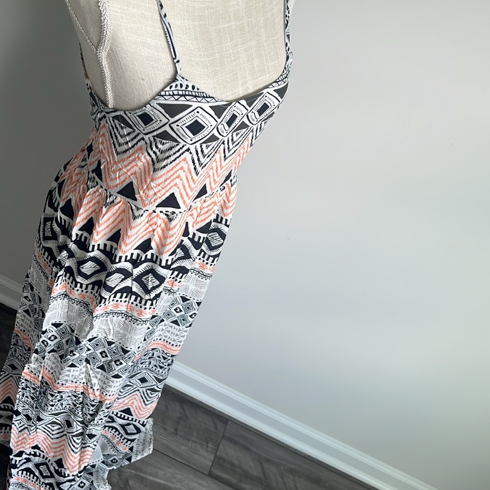Spaghetti Strap Geo Print Maxi Dress - Picture 11 of 13